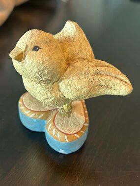 Vintage 1994 House of Hatten Primitive Bird on Heart Figurine Folk Art